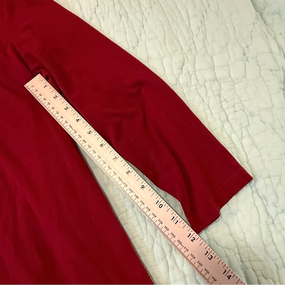 Mountain Mamas Elegant Maroon Tunic Top Women's Medium - Picture 7 of 11